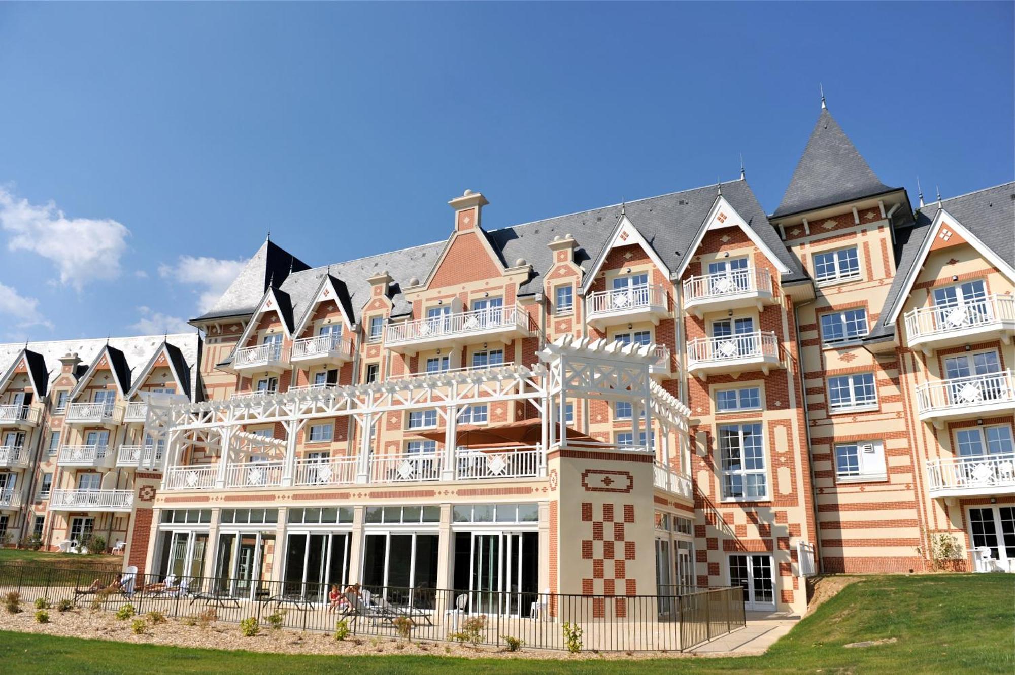 Residence B'O Cottage - B'O Resort Thermal & Spa Bagnoles de l'Orne Normandie Exterior photo